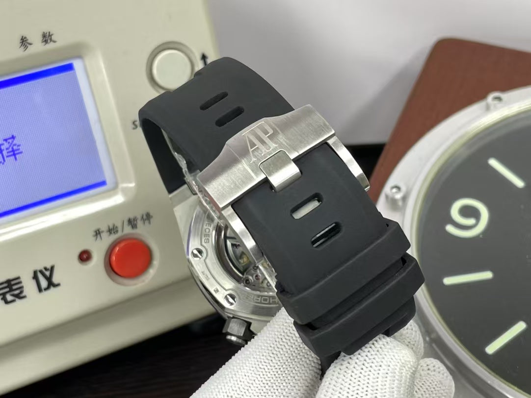 ap ROO Diver 15720 Ceramic Bezel with Super 4308 Movement
