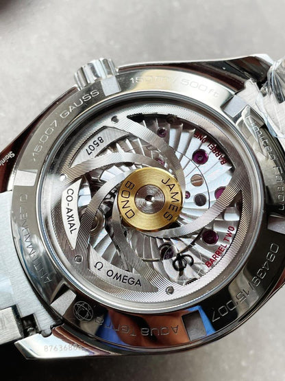 Aqua Terra 15007 Gauss “Spectre” VSF 1:1 Best Edition Blue Textured Dial on SS Bracelet A8507 V2