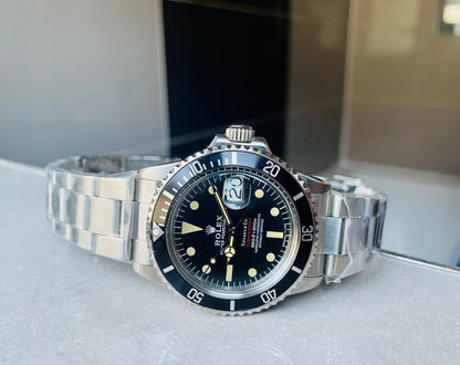VINTAGE Rolex Submariner Date Tiffany & Co 16610A30B9315 Black dial with SS bracelet