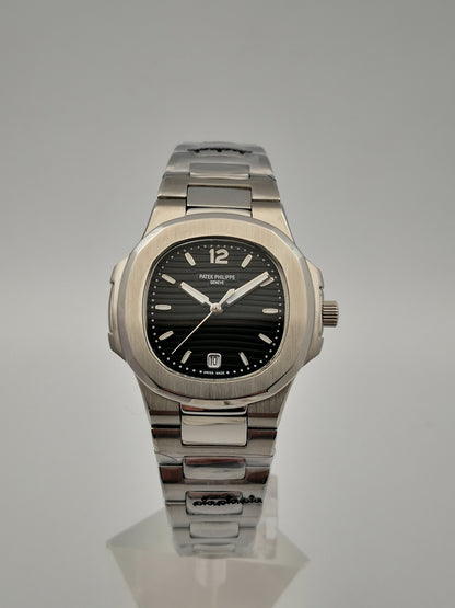 Patek Philippe Nautilus 4700/1-26 MM