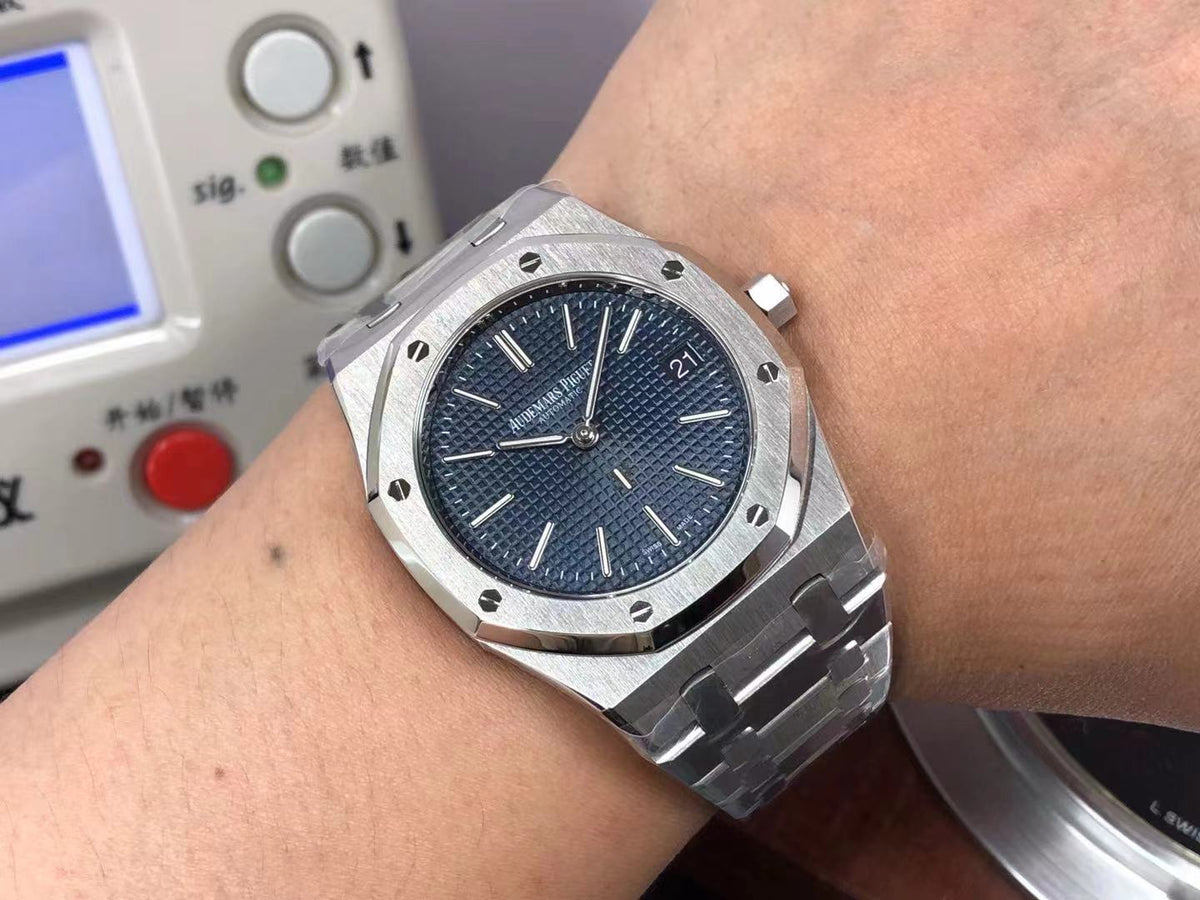 ZF ap Royal Oak Extra Thin 15202 Blue Dial with 2121 Movement