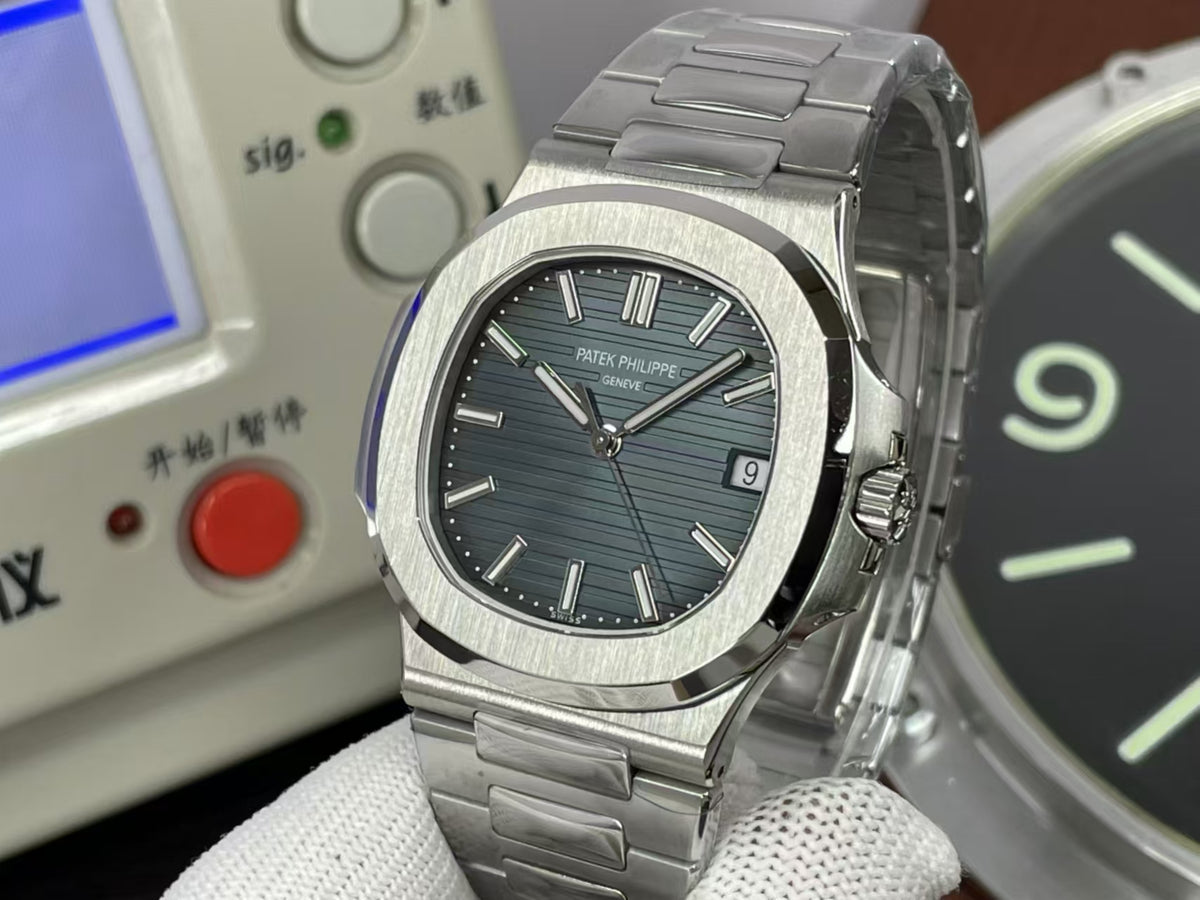 1:1 Exact pp Nautilus 5711 from 3K Factory with SW Dial And Hands