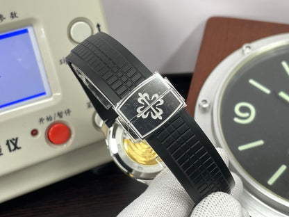 Swiss Geneve pp Aquanaut 5167 Grey Dial 330 Movement with Black Rubber Band