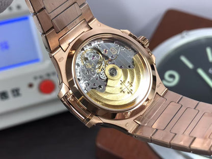 pp Nautilus Ladies 7118 Rose Gold Case White Dial Diamond Bezel with 324 Movement