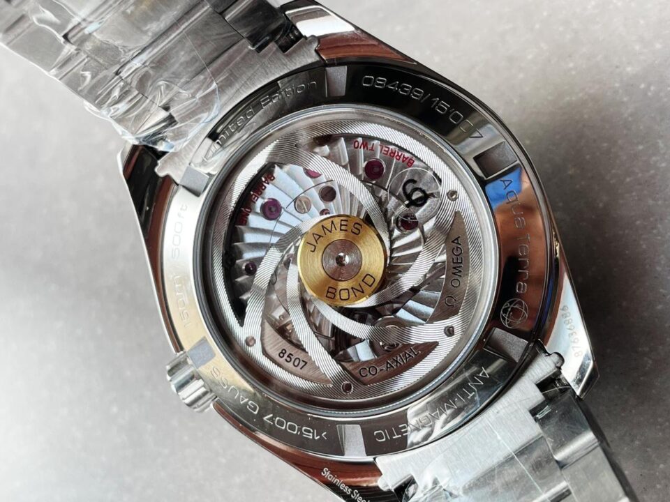 Aqua Terra 15007 Gauss “Spectre” VSF 1:1 Best Edition Blue Textured Dial on SS Bracelet A8507 V2