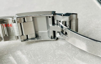 Rolex Daytona 116500 DAYTONA 1:1 Best Edition CF 904L SS Case and Bracelet White Dial Silver bezel SA4130