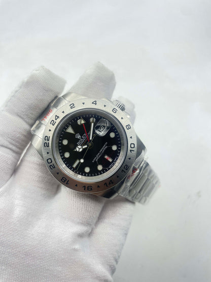 Rolex Oyster Perpetual Explorer II Ref.16570 - Black Dial