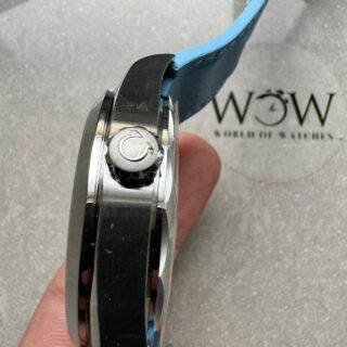 Aqua Terra GMT Worldtimer 43mm VSF 1:1 Best Edition Summer Blue Dial on Blue Rubber Strap A8938