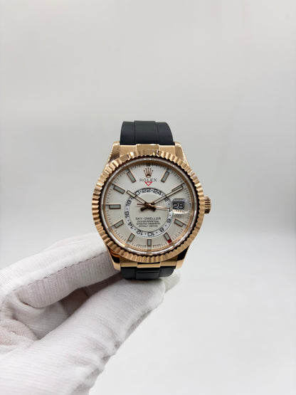 Twf FACTORY 1:1 Rolex Skydweller SS/RG best edition white dial