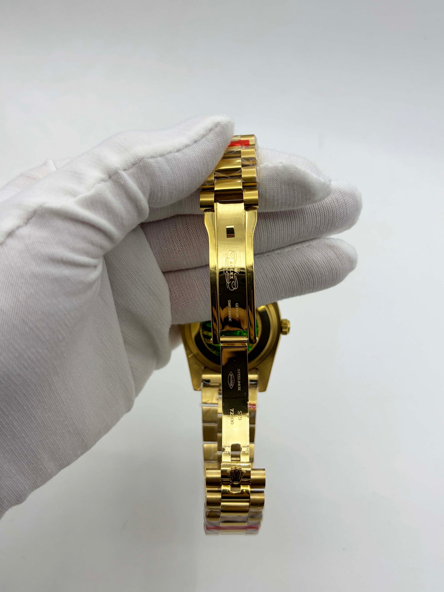 Rolex Day-Date 36MM Yellow Gold Ref.18248 - Champagne Index Dial