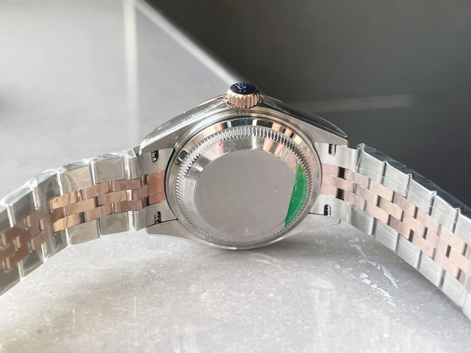 Rolex Datejust 28mm 904L RG/SS Champagne Dial A2671