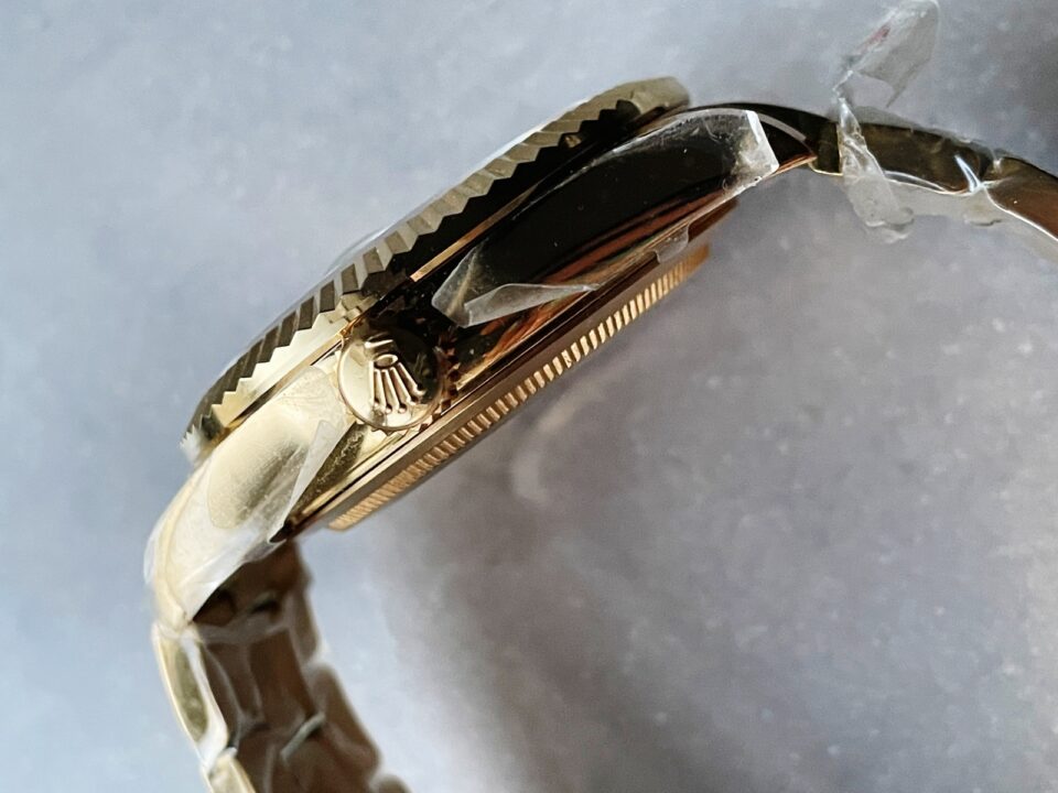 Noob FACTORY 1:1 Rolex Skydweller SS/YG Best Edition White Dial A23J