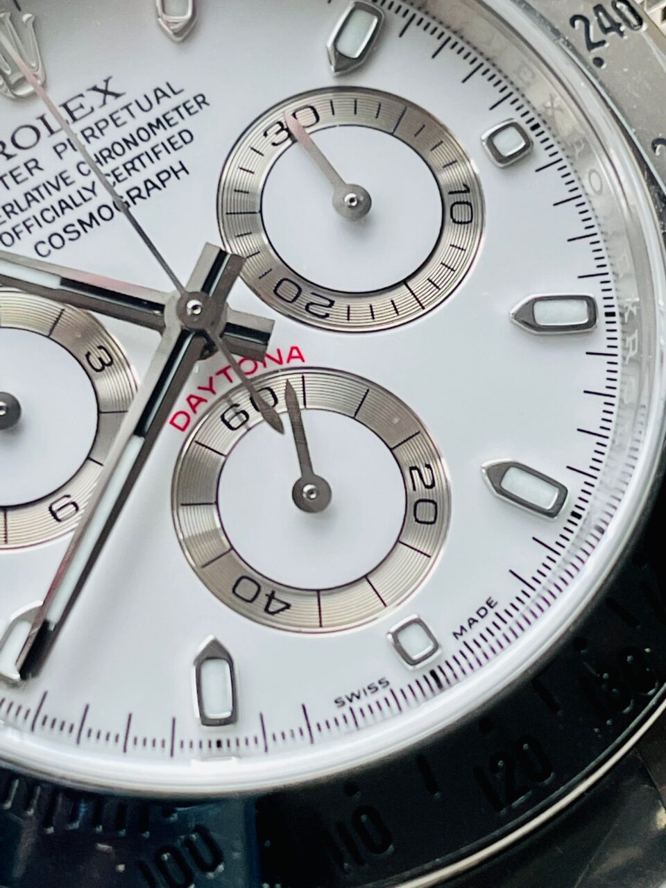 Rolex Daytona 116500 DAYTONA 1:1 Best Edition CF 904L SS Case and Bracelet White Dial Silver bezel SA4130