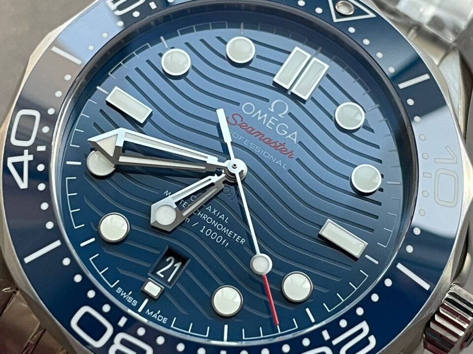 Seamaster Diver 300M VSF 1:1 Best Edition Blue Ceramic Blue Dial on SS Bracelet A8800 V2