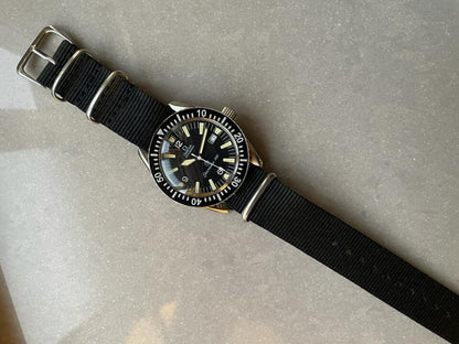 Omega Vintage Seamaster 300 Military Date Automatic Mens Watch