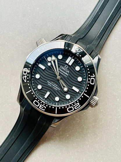 Seamaster Diver 300M 43.5mm VSF 1:1 Best Edition Ceramic Case Black Dial on Black Rubber Strap A8806