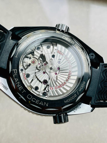 Omega Seamaster Planet Ocean 600M Deep Black In Red GMT 215.92.46.22.01.001 VSF PVD Black Dial Swiss 8906