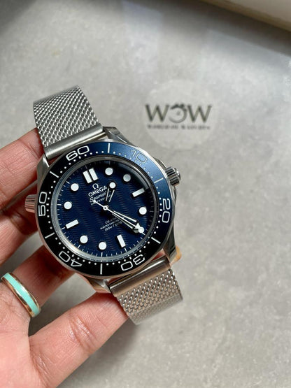 SEAMASTER 300M 42MM JAMES BOND 60TH ANNIVERSARY VSF BEST EDITION ON MESH BRACELET A8806