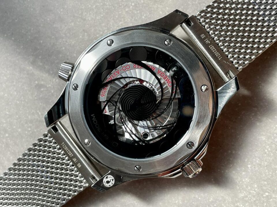 SEAMASTER 300M 42MM JAMES BOND 60TH ANNIVERSARY VSF BEST EDITION ON MESH BRACELET A8806