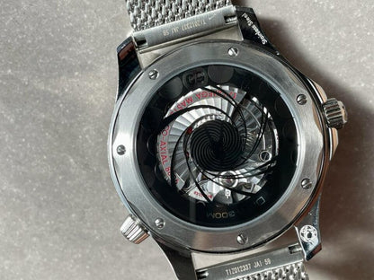 SEAMASTER 300M 42MM JAMES BOND 60TH ANNIVERSARY VSF BEST EDITION ON MESH BRACELET A8806