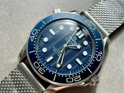 SEAMASTER 300M 42MM JAMES BOND 60TH ANNIVERSARY VSF BEST EDITION ON MESH BRACELET A8806