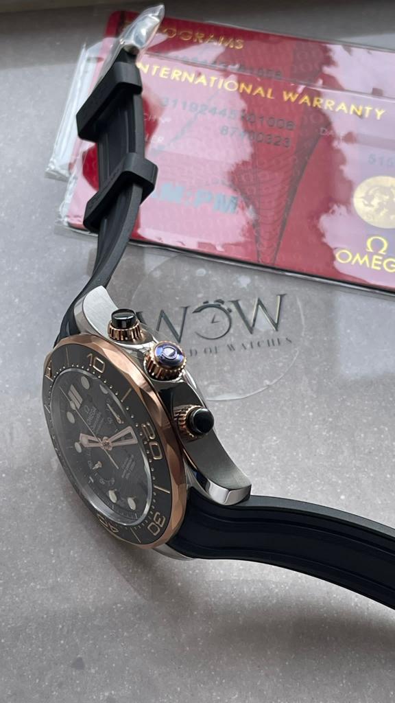 SEAMASTER 300M CHRONO SS/RG OMF 1:1 BEST EDITION BLACK DIAL ON BLACK RUBBER STRAP A9900