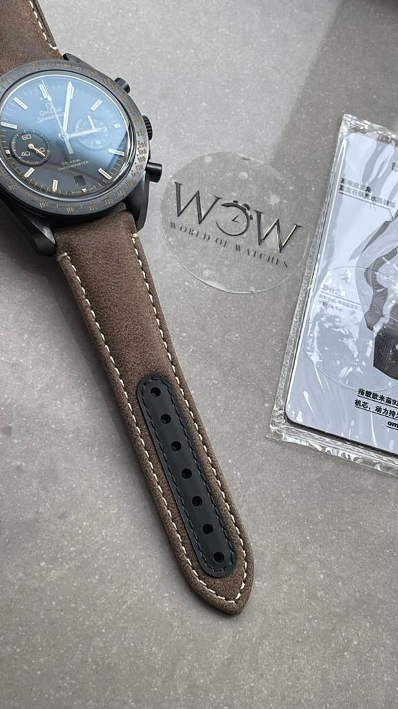SPEEDMASTER “DARK SIDE OF THE MOON” REAL CERAMIC OMF 1:1 BEST EDITION VINTAGE BLACK ON BROWN LEATHER STRAP A9300 V2
