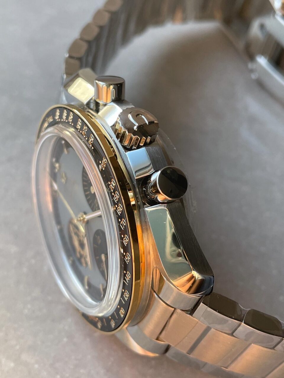 Speedmaster 50th Anniversary of APOLLO 11 The Moon Landing OMF Best Edition on SS Bracelet Manual Winding Chrono Movement