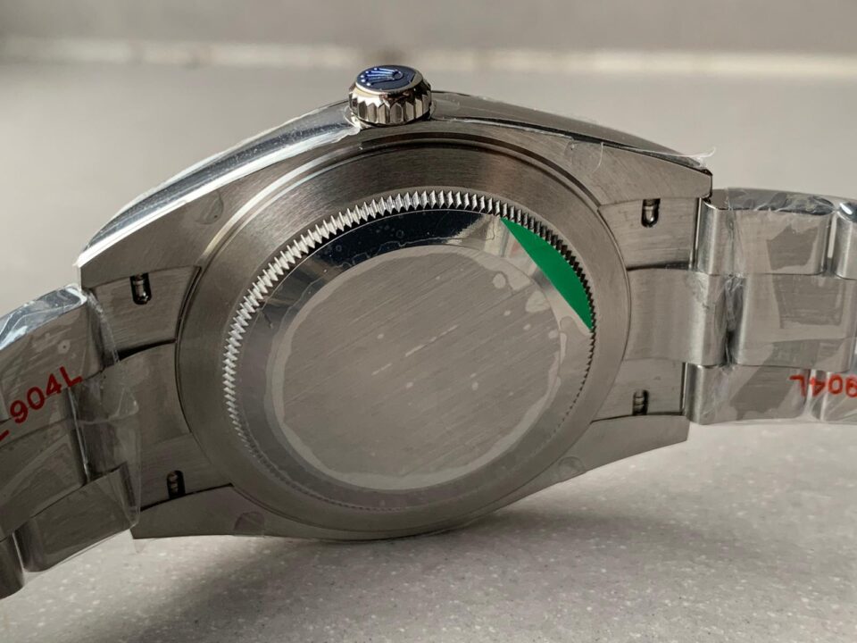 EW FACTORY 1:1 Rolex OYSTER PERPETUAL CORAL RED DIAL 41MM Asian A3230