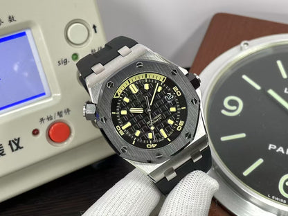 ap ROO Diver 15720 Ceramic Bezel with Super 4308 Movement