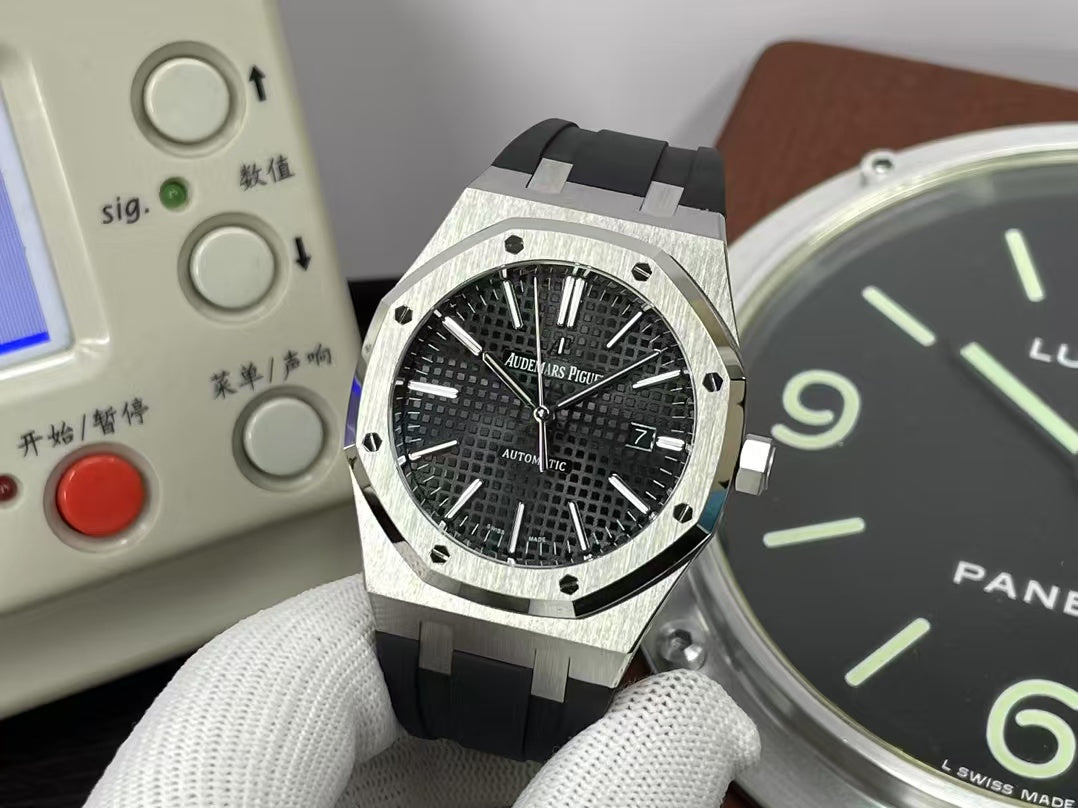 ap Royal Oak 15400 Black Dial Black Rubber Band with Super 3120 Movement
