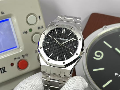 ap Royal Oak 15500 Black Dial with 4302 Movement