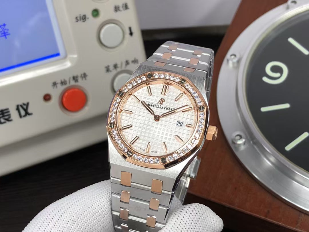 ZF ap Lady Royal Oak 67651 Two Tone case Diamond Bezel Swiss Quartz Movement