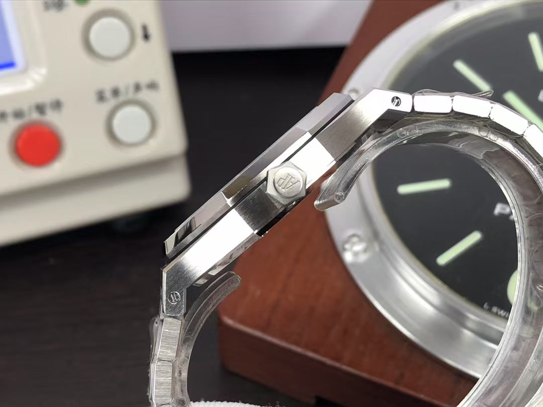 Perfect ap Royal Oak 15400 White Dial with 3120 Movement