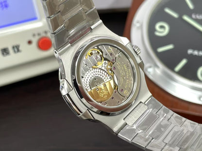 The Most High end 1:1 pp Nautilus Moon Phase 5712 with SW Dial