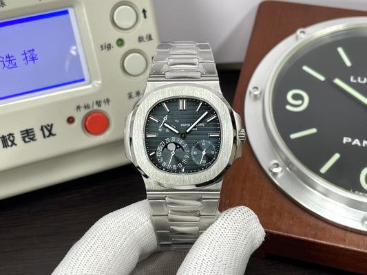 The Most High end 1:1 pp Nautilus Moon Phase 5712 with SW Dial