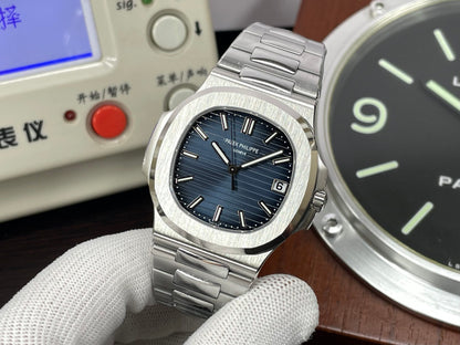 pp Nautilus 5811 Weighted Blue Dial 330 Movement