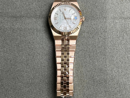 Rolex Land-Dweller 40 mm Everose gold (2025)