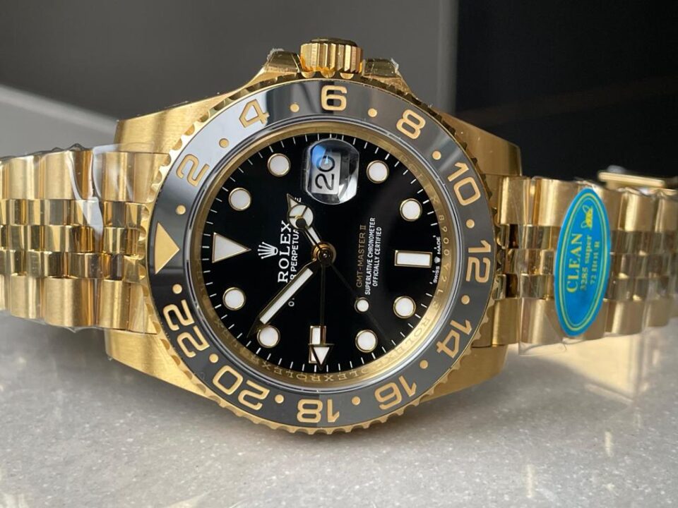 Clean Factory 1:1 Rolex GMT-Master II 126718 904L YG Black Dial Dots DD3285 CHS