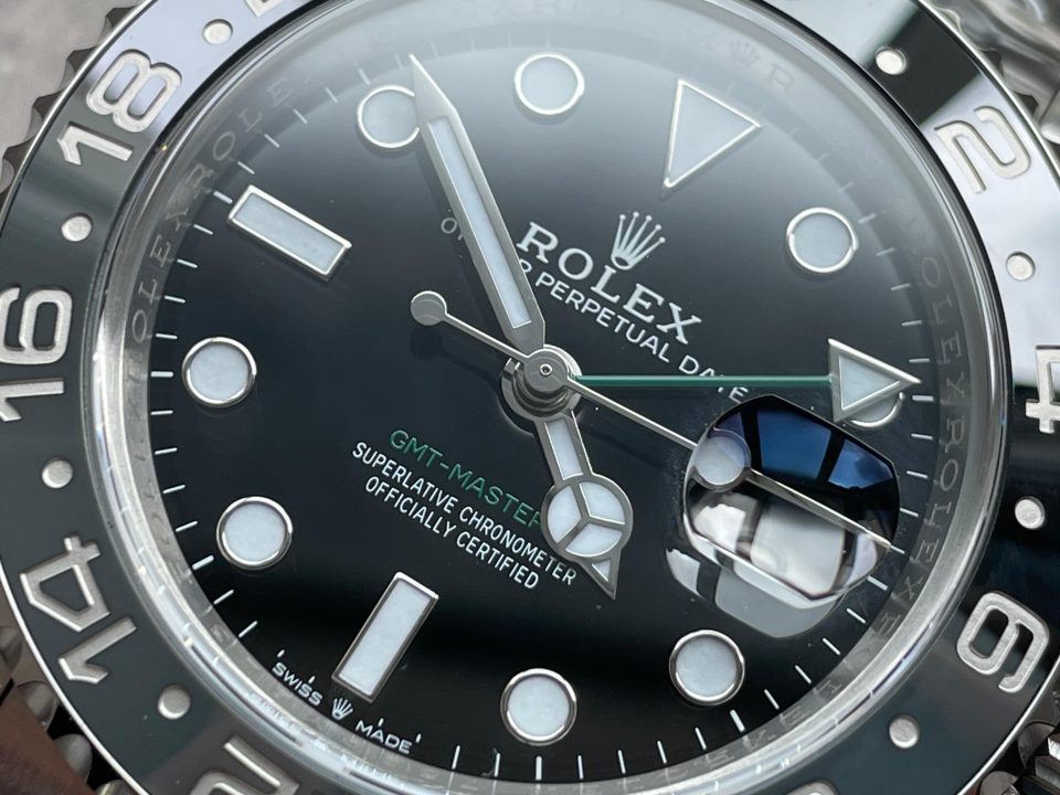Clean Factory 1:1 Rolex GMT-Master II 126710 Best Edition GRNR Bruce wayne Black/Gray Ceramic 904L Steel DD3285