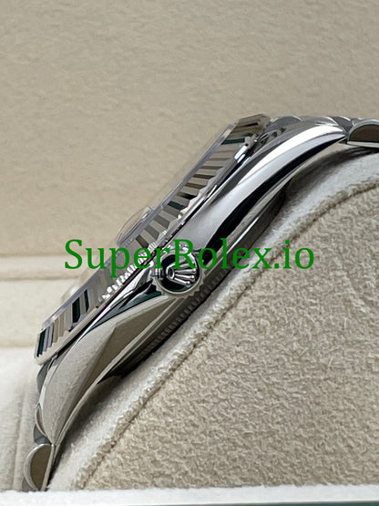 Rolex Datejust 41 White Gold Bright Blue Motif Dial Ref.126334