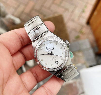 Constellation Co?Axial Master 29 mm Silver dial White dial on Diamond bezel
