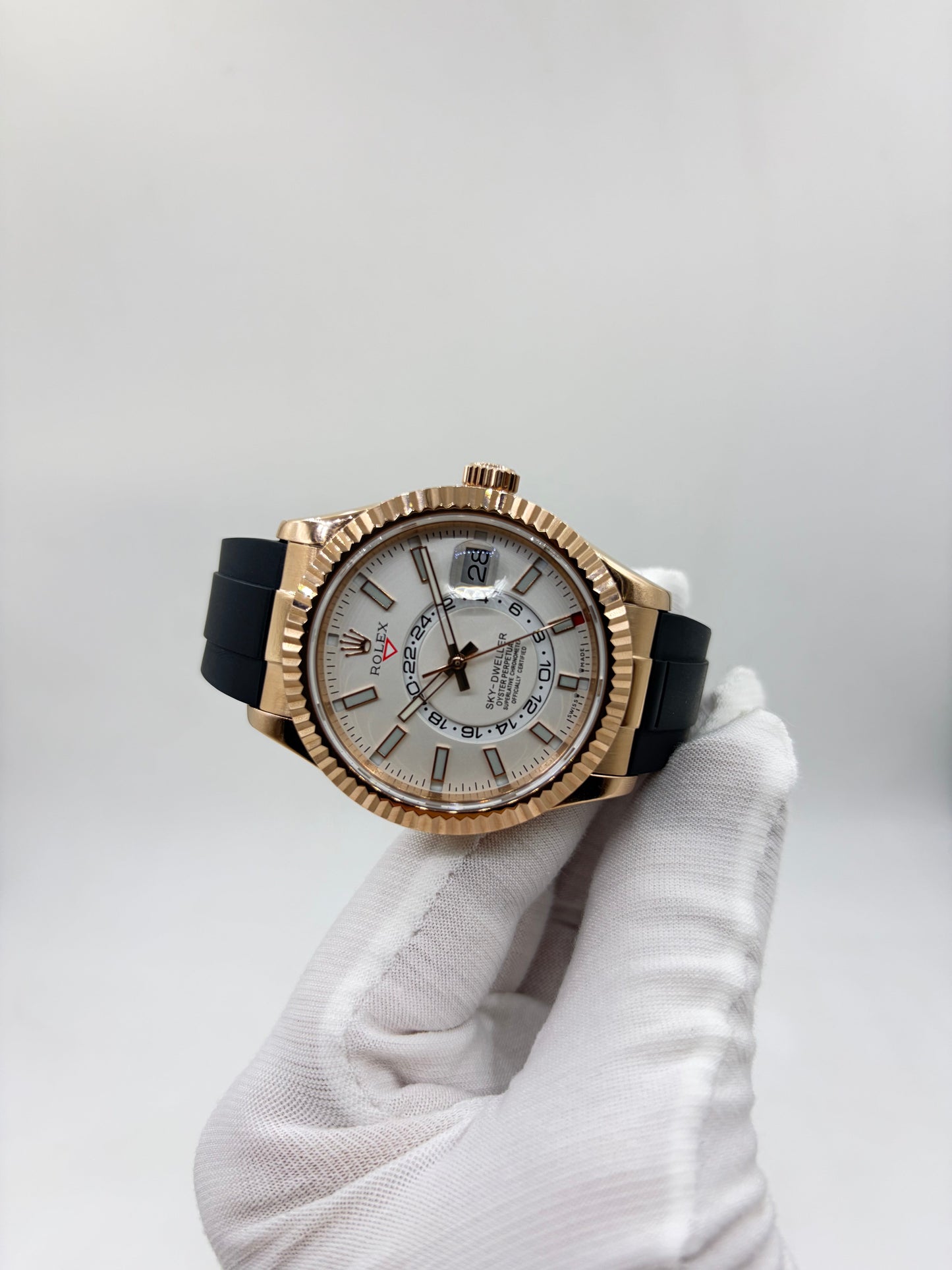 Twf FACTORY 1:1 Rolex Skydweller SS/RG best edition white dial