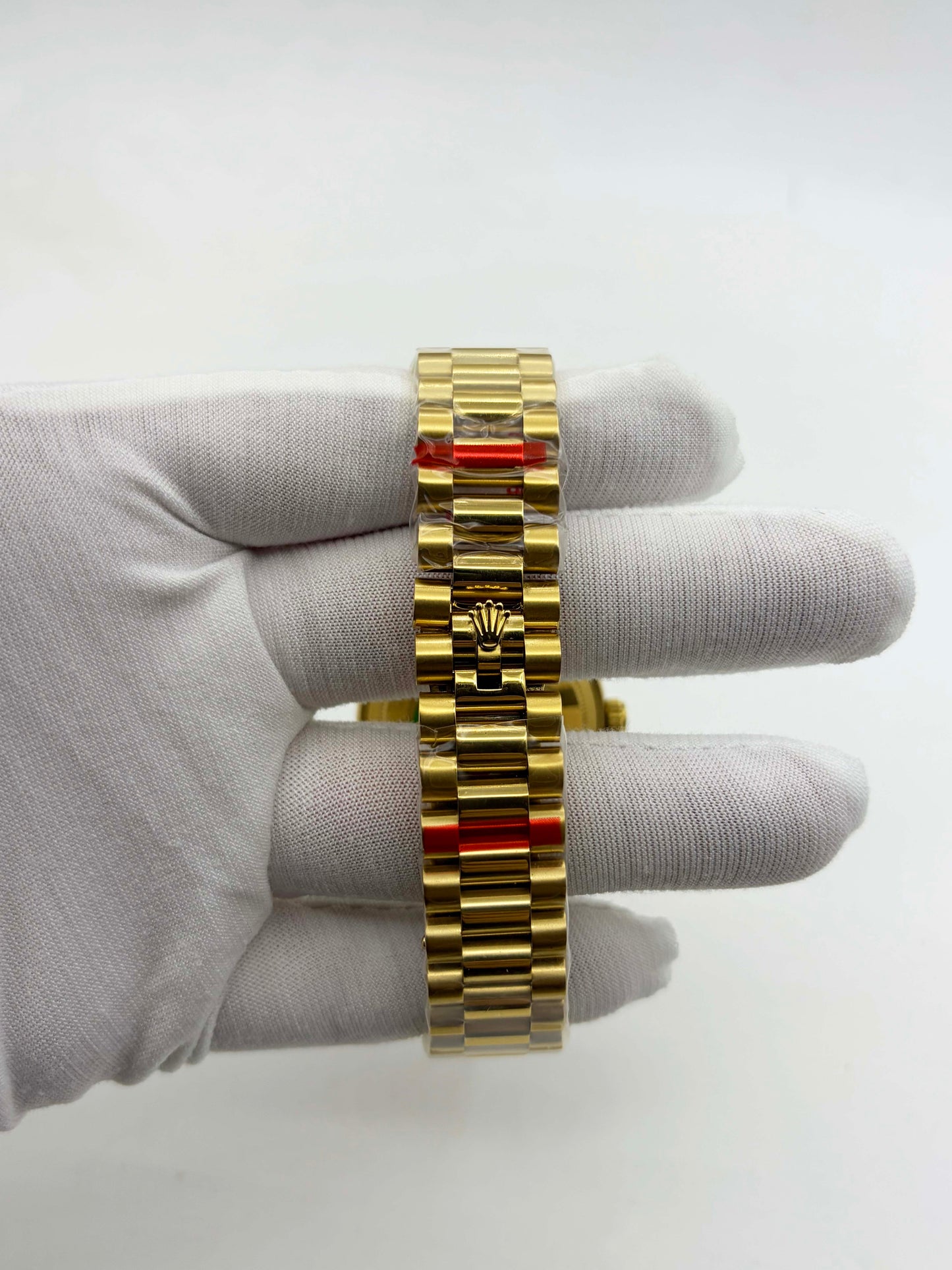 Rolex Day-Date 36MM Yellow Gold Ref.18248 - Champagne Index Dial