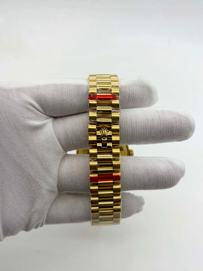 Rolex Day-Date 36MM Yellow Gold Ref.18248 - Champagne Index Dial