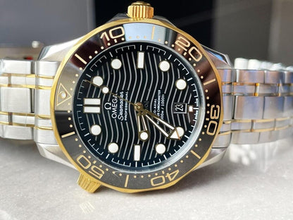 2018 Seamaster Diver 300M SS/YG VSF 1:1 Best Edition YG Bezel Black Dial on SS/YG Bracelet A8800