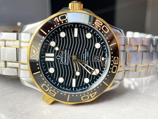 2018 Seamaster Diver 300M SS/YG VSF 1:1 Best Edition YG Bezel Black Dial on SS/YG Bracelet A8800