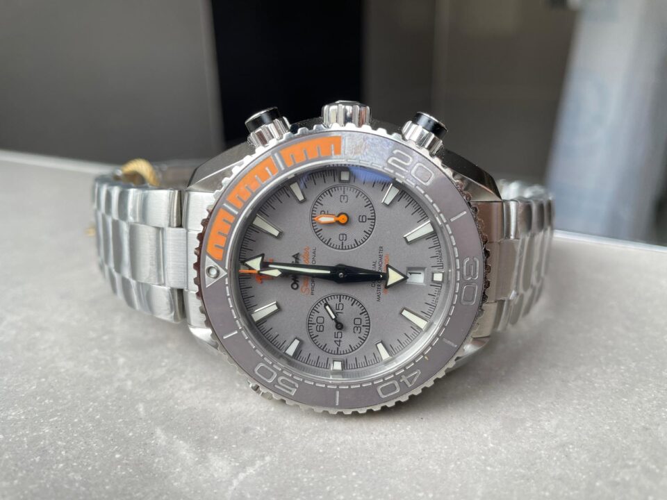 Planet Ocean SEAMASTER Chronometer OMF SS Grey/Orange Polished Bezel Grey Dial on SS Bracelet A9900 (Black Balance Wheel)