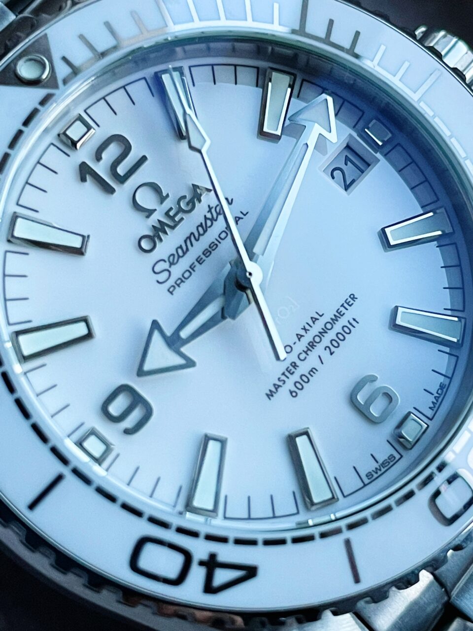 Planet Ocean Sea master 39.5mm White Real Ceramic VSF 1:1 Best Edition on SS strap A8906