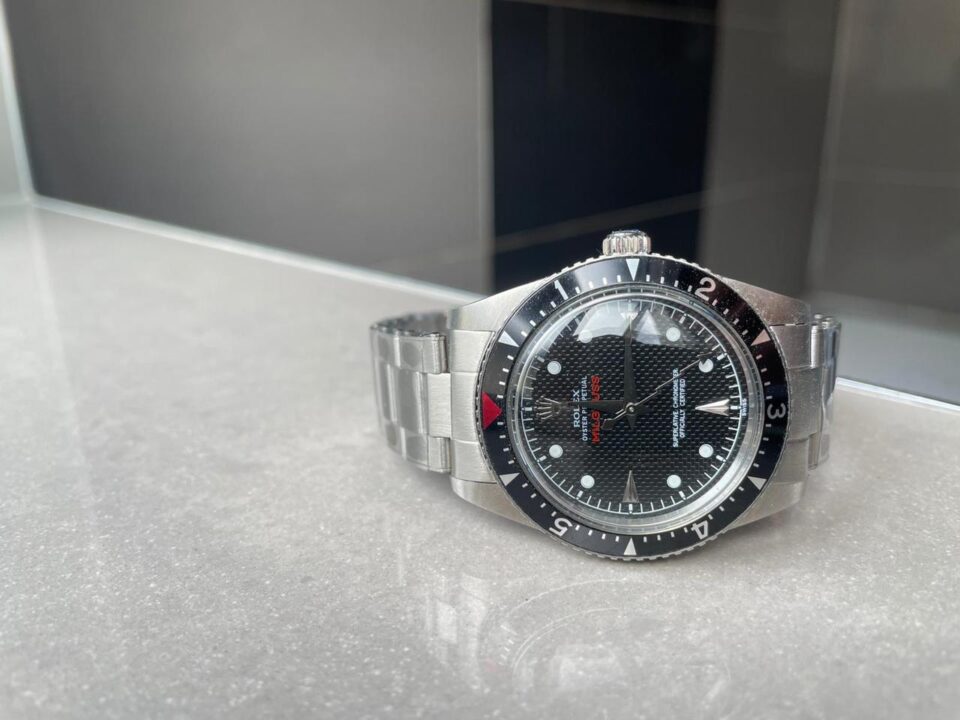 VINTAGE Rolex Milgauss 6541 PT Edition Black Dial on Rivet Bracelet
